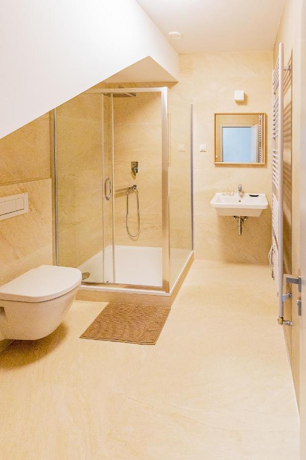 Exclusive Penzion Viva Residence Mlada Boleslav Luaran gambar